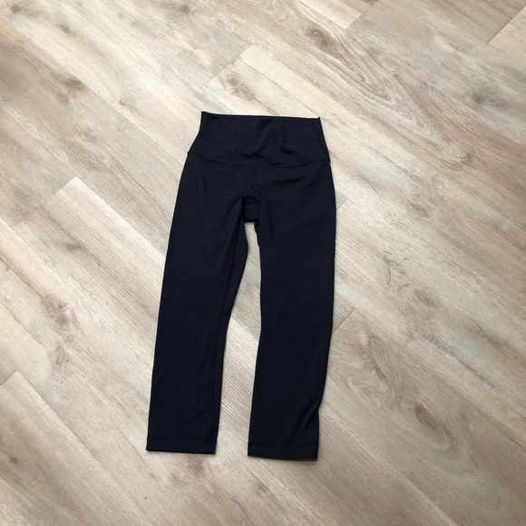 Navy Lululemon Wunder Under Crop - Picture 3 of 5